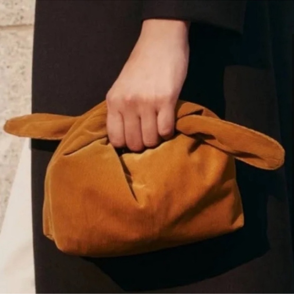MERIT Cosmetics Signature Corduroy Caramel Color Makeup Bag - Picture 2 of 16